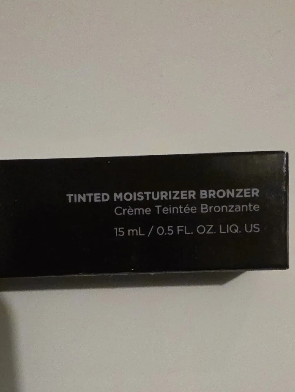 laura mercier Tinted Moisturizer Bronzer 02 SUNDROP